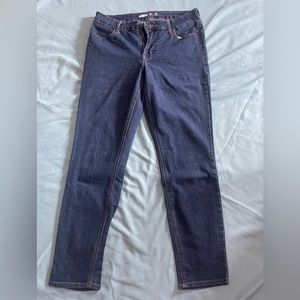 Women’s jeans